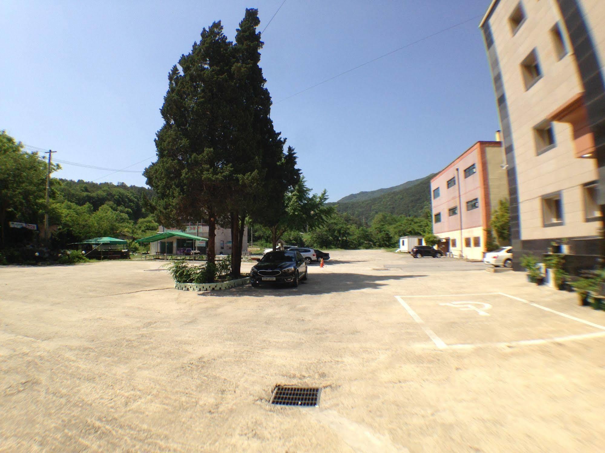 ซวนโบ ไซปัน ฮอตสปริง โฮเต็ล Motel ชองจู ภายนอก รูปภาพ